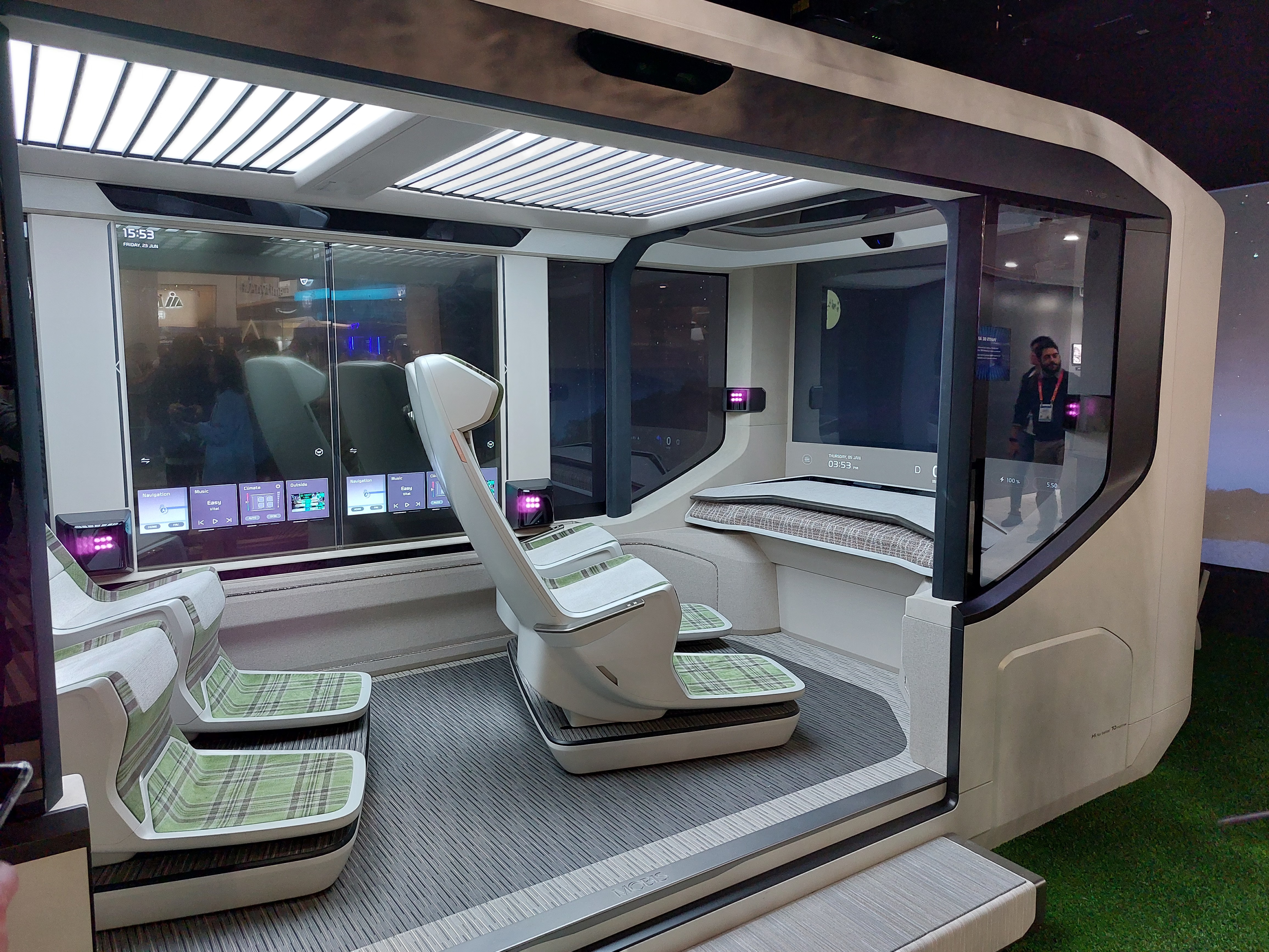CES 2023丨现代摩比斯发布两款概念车，分别为M.Vision TO和M.Vision HI-第4张图片-科技快讯
