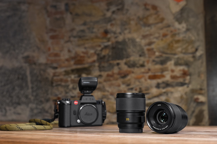 徕卡推出Summicron-SL 35 f/2、50 f/2镜头 可套机出售-第1张图片-科技快讯