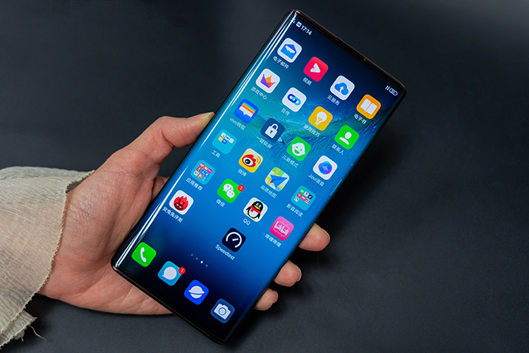 疑似vivo NEX新机影像配置曝光 或有3颗5000万像素大底-第1张图片-科技快讯