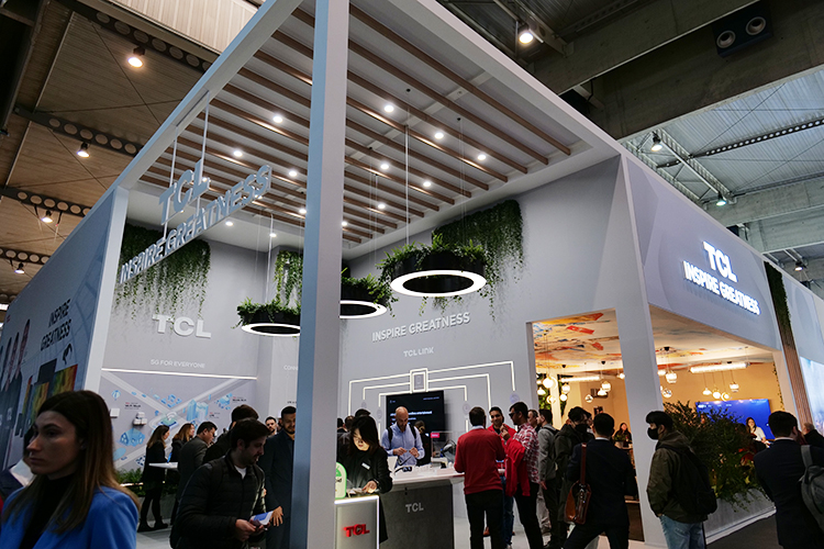 MWC2023 | TCL 40系列再添3款新机，加速5G手机普及，同时发布护眼新平板-第1张图片-科技快讯