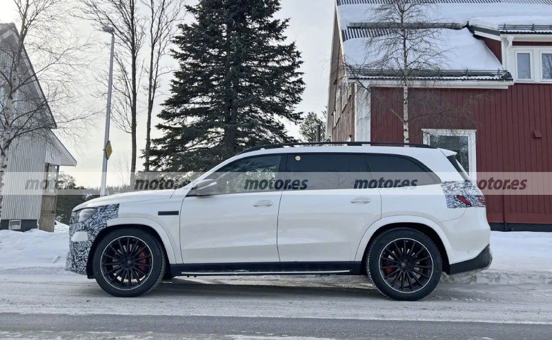 之一次觉得4.0T V8不给力！新款梅赛德斯-AMG GLS 63谍照曝光-第2张图片-科技快讯