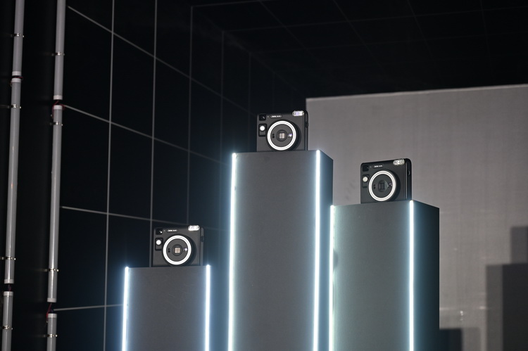 富士再推instax新相机SQUARE SQ40 还有哈利波特联名礼盒-第11张图片-科技快讯