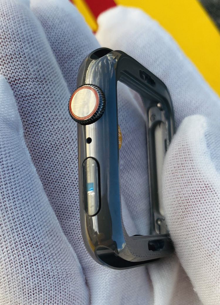 苹果Apple Watch 5黑色陶瓷表壳曝光：不会发布，只可远观-第3张图片-科技快讯