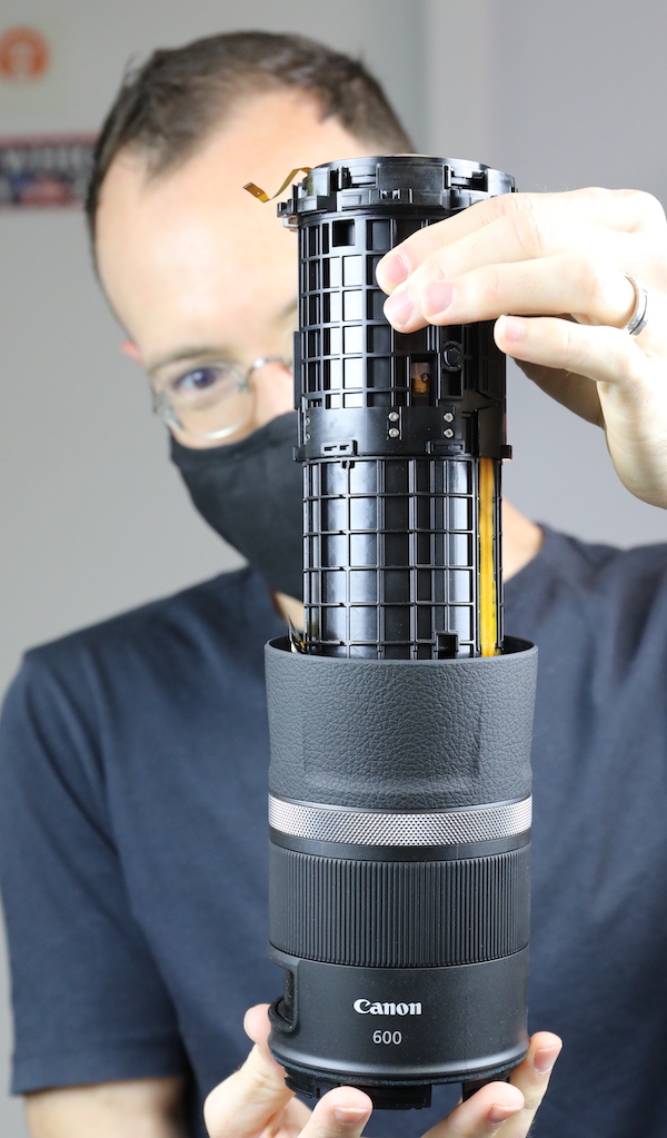 佳能RF600mm F11拆解：典型佳能光学风格 电子结构复杂-第7张图片-科技快讯
