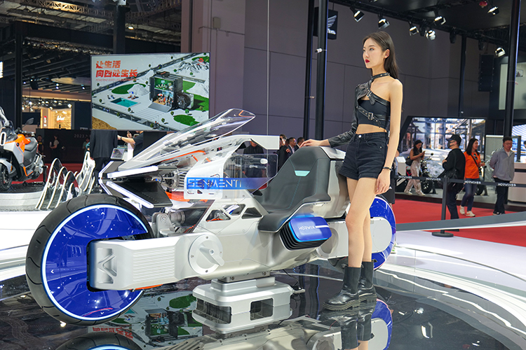 2023上海车展丨号外携2款电动摩托车参展，静置状态不倒未来不成问题-第6张图片-科技快讯