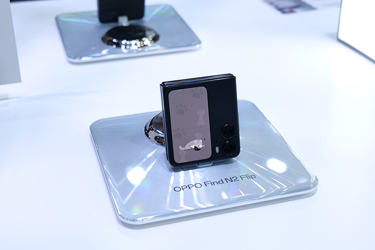 MWC2023 | OPPO携首款WiFi6路由器、Find N2 Flip等产品亮相MWC-第1张图片-科技快讯