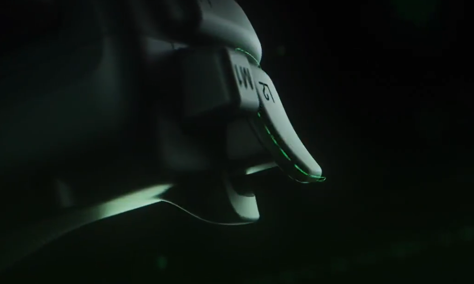 雷蛇将推出全球首款5G游戏掌机Razer Edge 5G，搭载骁龙G3X Gen 1芯片-第3张图片-科技快讯