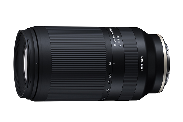 腾龙发布70-300mm F/4.5-6.3镜头 重量仅有原厂6成-第1张图片-科技快讯