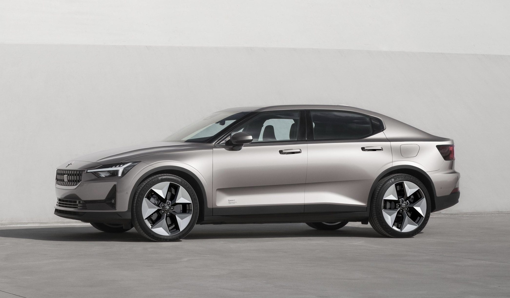 第10万辆Polestar 2中国路桥工厂下线，用时仅2年半-第3张图片-科技快讯