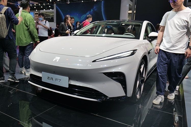2023上海车展 | 飞凡SUV概念车RC ESSENCE火爆亮相  F7与R7双子星争奇斗艳-第3张图片-科技快讯
