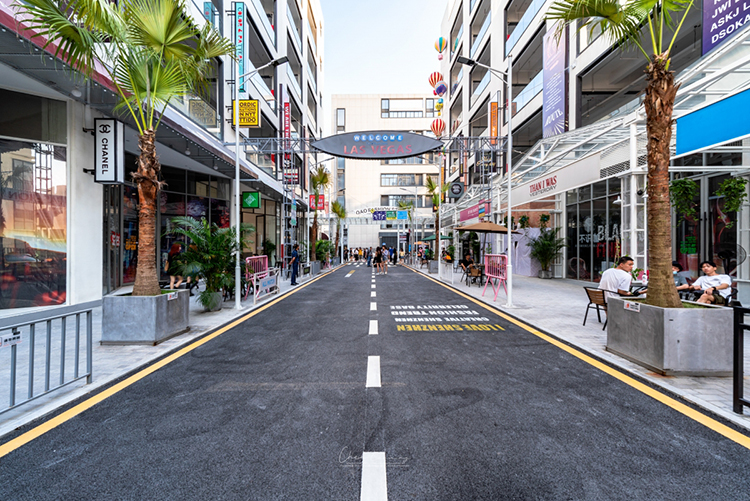 老蛙发布14mm f4 FF镜头 兼容52mm螺纹滤镜-第10张图片-科技快讯