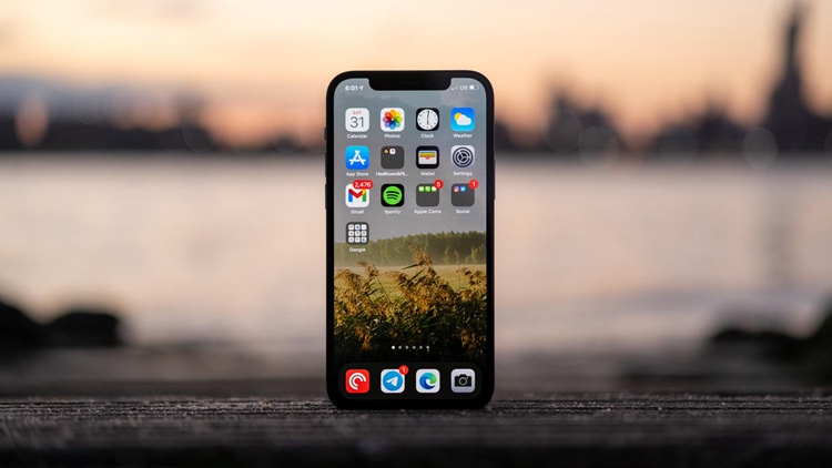 为高刷而生：苹果iPhone 13或将采用更大容量电池-第2张图片-科技快讯