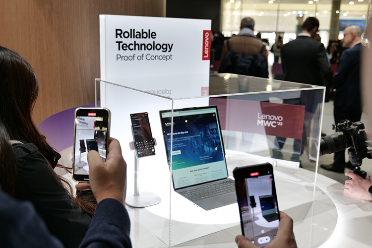 MWC2023 | 联想展示卷轴屏手机与笔记本概念产品 探索屏幕延展新用途-第1张图片-科技快讯