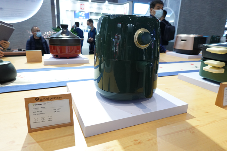 AWE2021 |&nbsp;伊莱特多款食养电器新品亮相，围绕创新科技与饮食健康-第4张图片-科技快讯