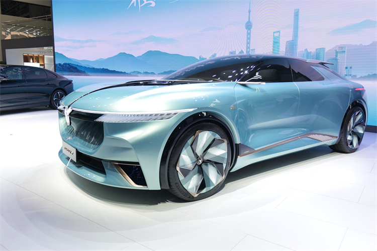 2023上海车展丨岚图"追光"之旅开启！三大产品矩阵完善-第7张图片-科技快讯