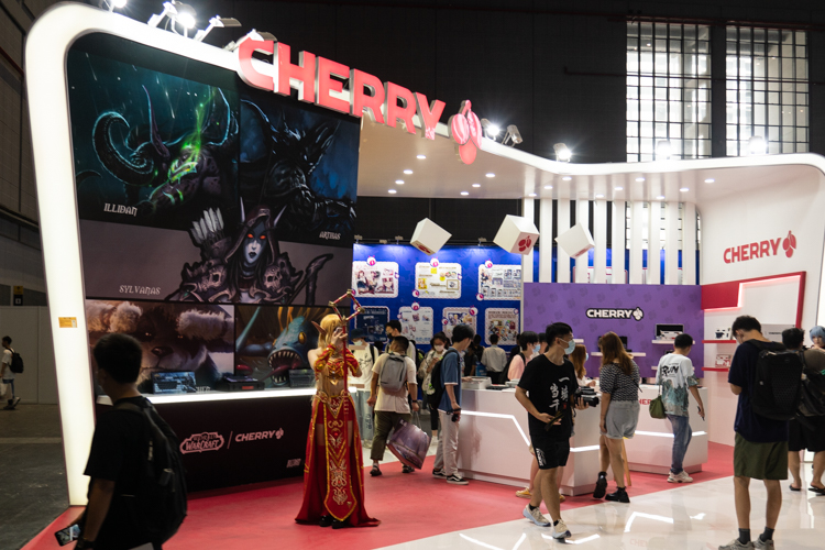 BW2021 | 二次元外设惹人眼：Cherry展示诸多联名键盘-第1张图片-科技快讯