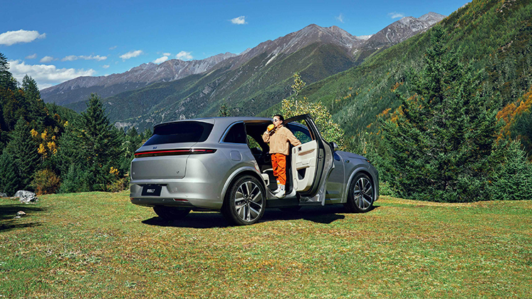 理想L7正式上市：定位中大型5座SUV 售价31.98万元起-第8张图片-科技快讯