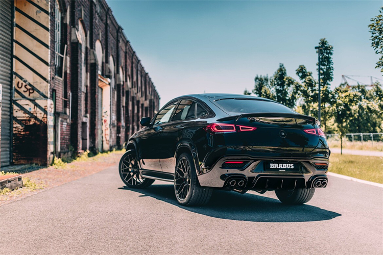 BRABUS 800官图发布，性能怪兽来袭！-第1张图片-科技快讯
