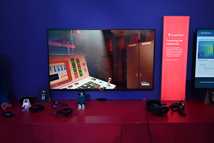 MWC2023 | 高通宣布携手多家手机厂商 推出具备卫星通信功能的手机-第4张图片-科技快讯