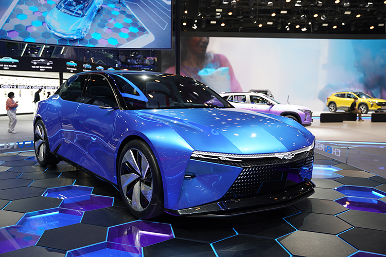2023上海车展 | 雪佛兰展示FNR-XE纯电概念车 基于Ultium奥特能平台打造而成-第2张图片-科技快讯