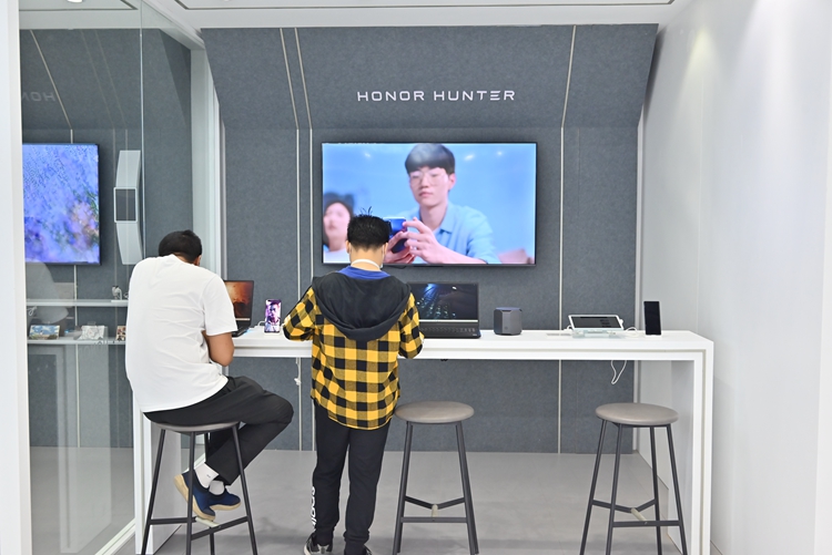 CITE2021 | 荣耀独立之后首度参展，荣耀V40等终端设备竞相亮相-第10张图片-科技快讯