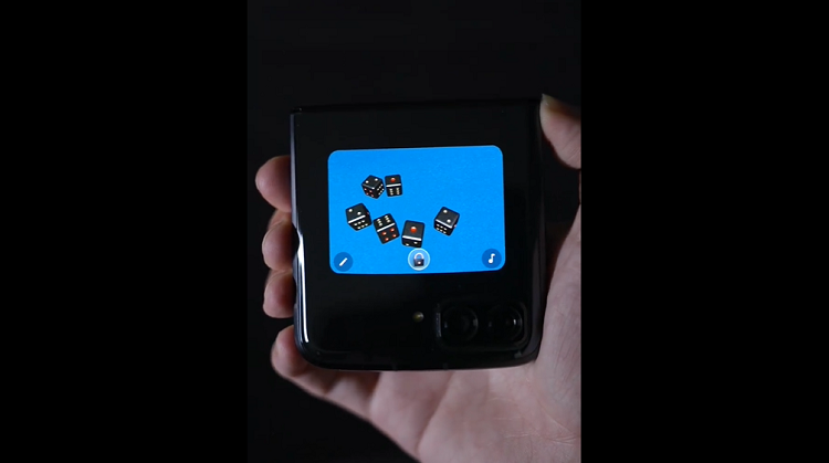 摩托罗拉moto razr 2022真机官方曝光，外屏可以玩小游戏-第1张图片-科技快讯