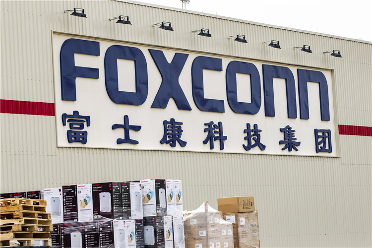 不只是组装厂，富士康母公司入选百大创新机构，有效专利超6万件-第1张图片-科技快讯