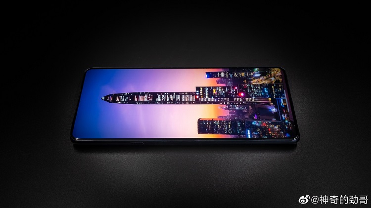 摩托罗拉将发布moto edge X30特别版，首款骁龙8处理器的屏下前摄手机-第2张图片-科技快讯
