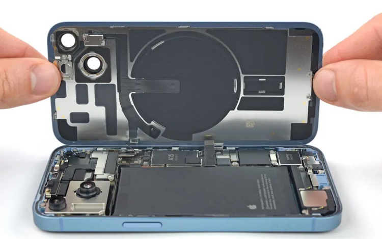 iPhone禁止第三方维修涉嫌违法，苹果辩称：为了维修变得更容易，确保安全-第1张图片-科技快讯