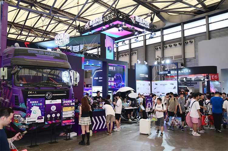 热点科技亮相ChinaJoy2023，携手三十多家科技品牌成功举办"热点畅玩节"-第28张图片-科技快讯
