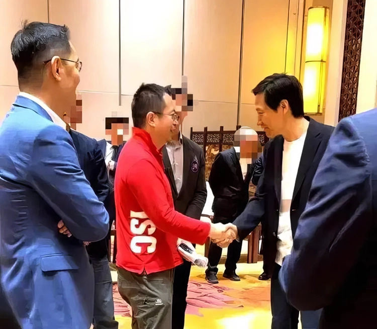 雷军周鸿祎约架细节曝光：曾派专人踩点、研究站位和撤离路线-第3张图片-科技快讯