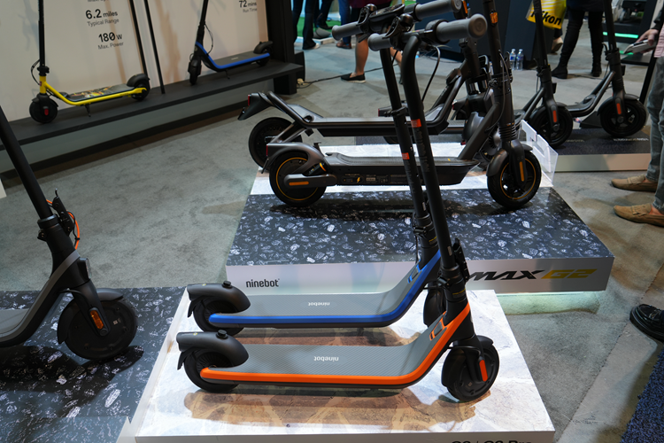 CES2024 | 智能割草机器人、电助力自行车？九号新品CES引围观-第8张图片-科技快讯