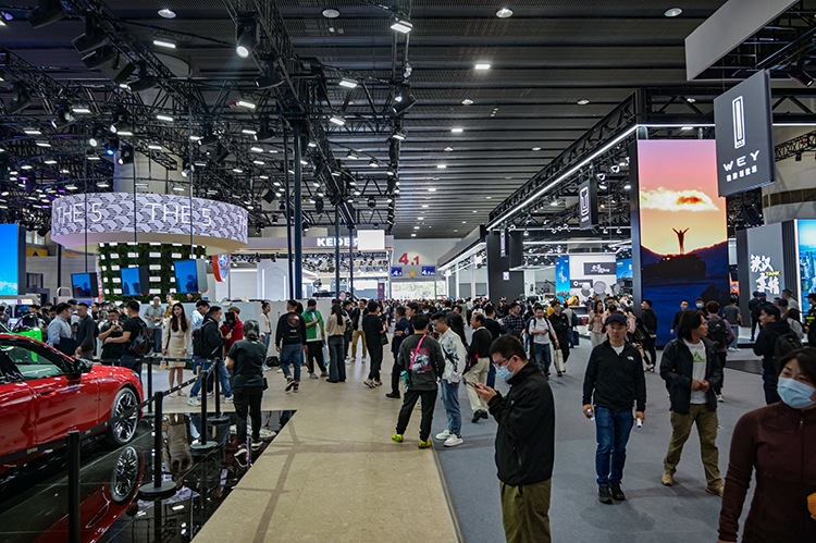 新技术不断涌现，2023广州车展让我们看到中国汽车的新趋势-第16张图片-科技快讯