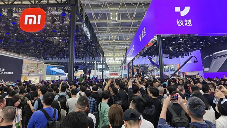 不只有车企CEO的互动艺术，2024北京车展正在上演一场大战-第36张图片-科技快讯
