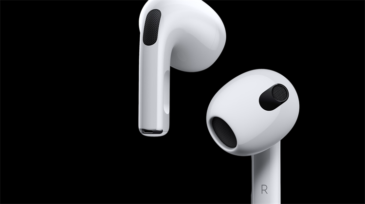 苹果或今年发布两款AirPods 4，高配版充电盒配有扬声器及主动降噪-第2张图片-科技快讯
