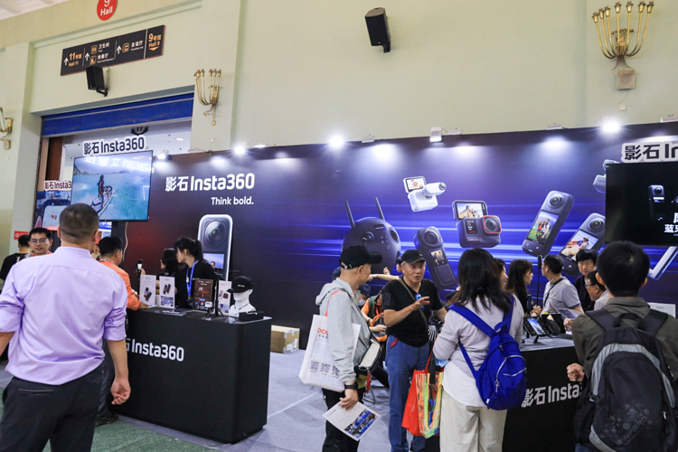 影石Insta360携X4亮相P&amp;E：8K带来全能运动拍摄-第1张图片-科技快讯