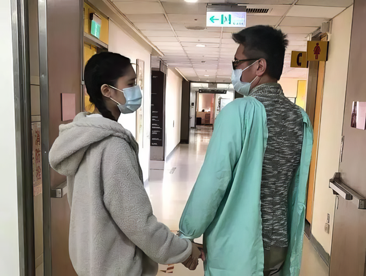 当我们用AI"复活"故人时，我们想要的究竟是什么-第4张图片-科技快讯