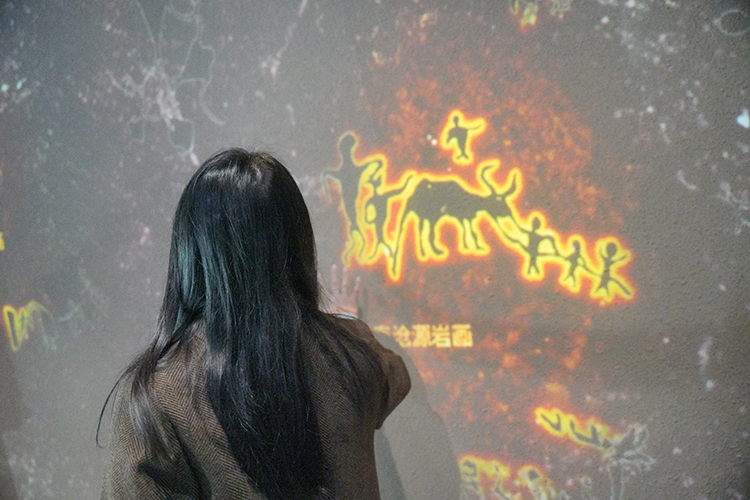 历经三十载风雨依旧砥砺前行 京东方《屏之物联》新书值得仔细品读-第9张图片-科技快讯