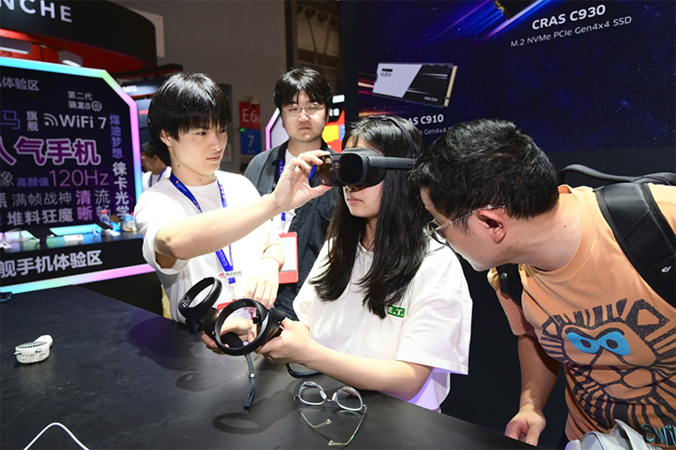 热点科技亮相ChinaJoy2023，携手三十多家科技品牌成功举办"热点畅玩节"-第20张图片-科技快讯