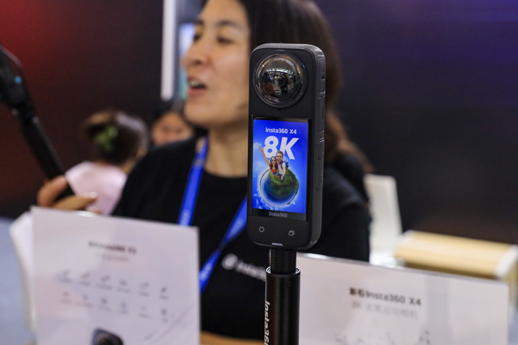 影石Insta360携X4亮相P&amp;E：8K带来全能运动拍摄-第2张图片-科技快讯