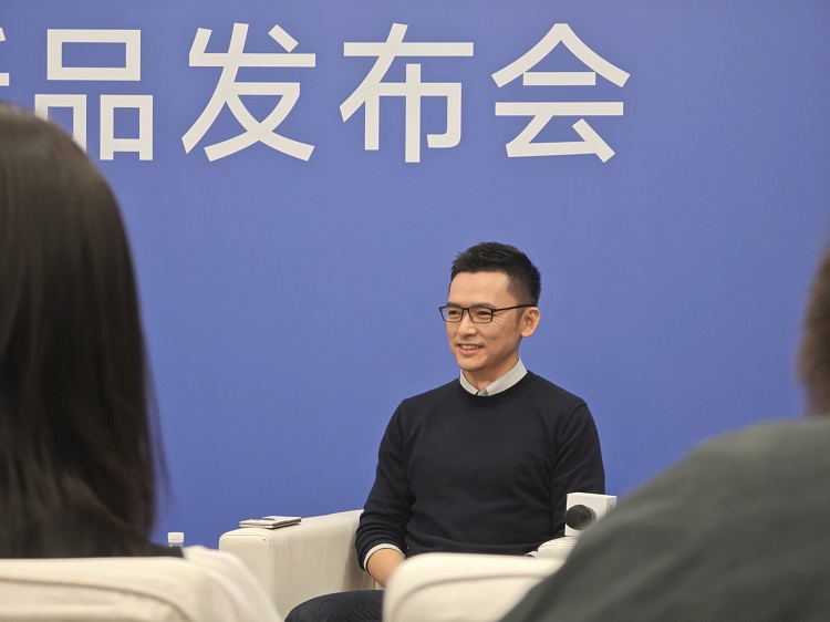 vivo产品副总裁黄韬：vivo X Fold3贴钱在做，让折叠屏走向大众市场   -第3张图片-科技快讯