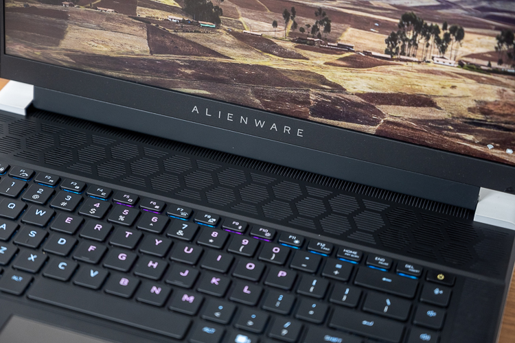 诠释极致美学与配置，外星人ALIENWARE x16游戏本成就你的电竞梦想-第4张图片-科技快讯