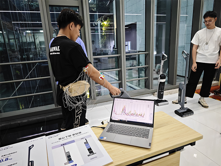 双目视觉+AI大模型，从云鲸逍遥001看国产清洁家电新趋势-第10张图片-科技快讯