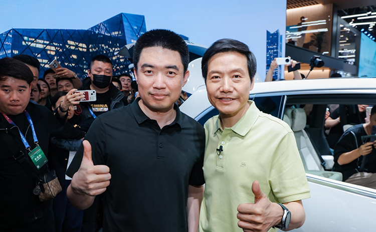 "请军入瓮"不存在的！李想赠送雷军L6 Max并感激对方主动帮助理想-第3张图片-科技快讯