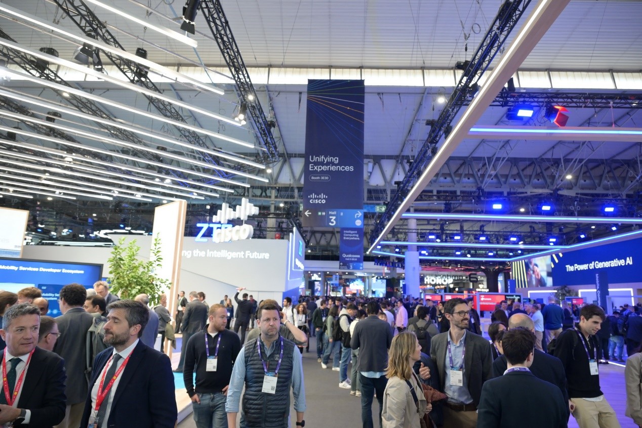 MWC2024总览：逛完小米汽车、华为5.5G、AI和卫星，传统展商在MWC不够看了-第29张图片-科技快讯
