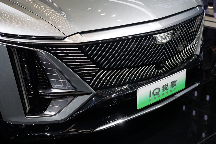 2023广州车展丨凯迪拉克OPTIQ纯电车型亮相，IQ锐歌后驱标准续航豪华版上市-第7张图片-科技快讯