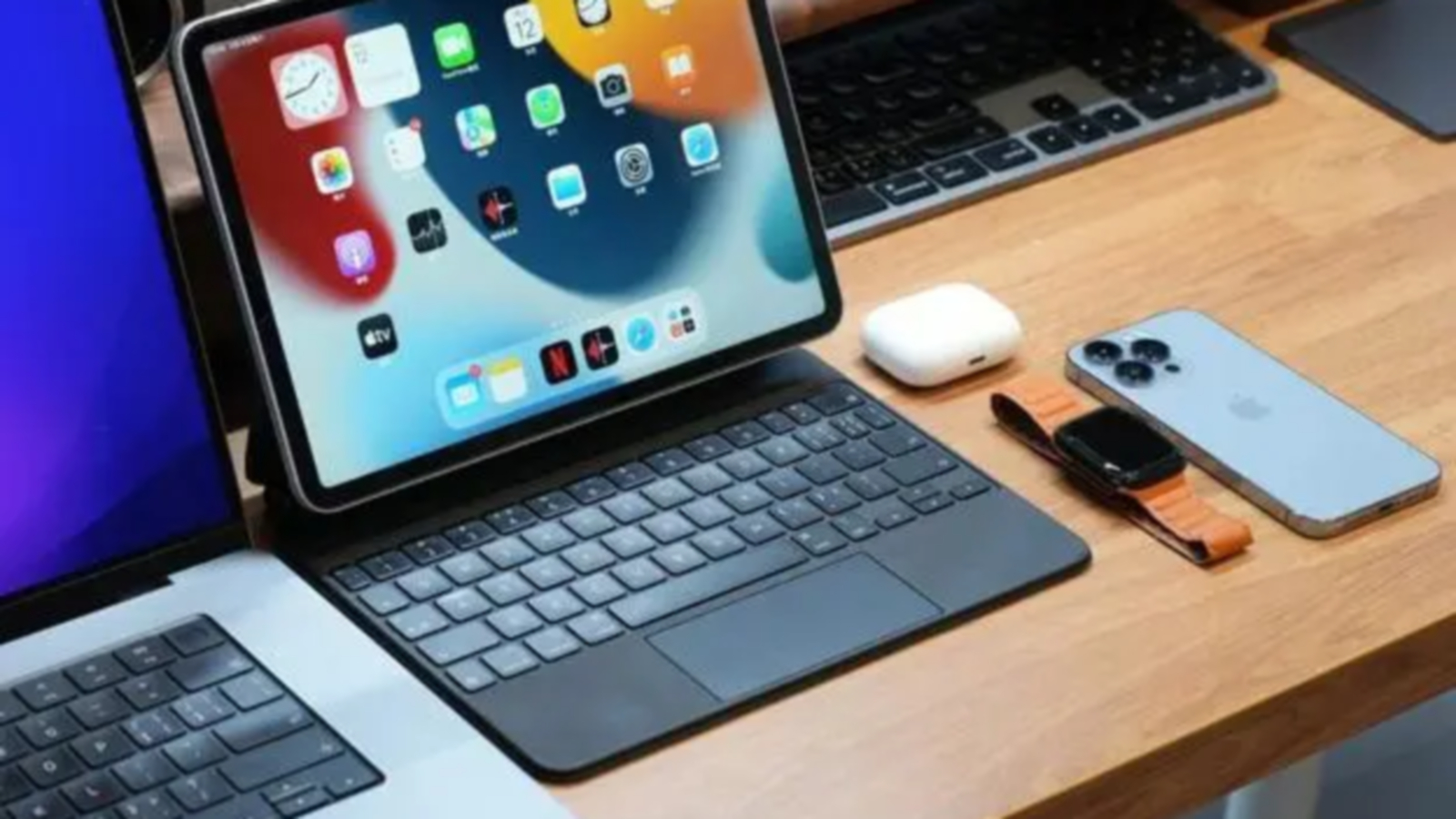 iPhone/iPad/Mac可同步车机屏幕 苹果发布新专利-第1张图片-科技快讯
