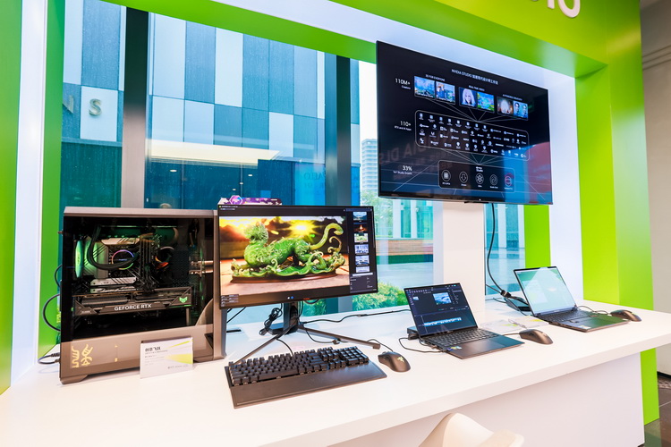 NVIDIA GeForce RTX 40走到线下 展示游戏、生产力双重实力-第3张图片-科技快讯