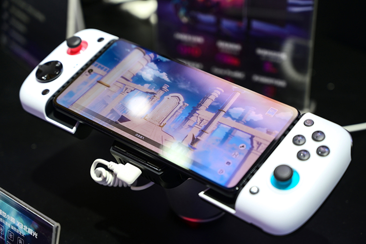 ChinaJoy 2023丨盖世小鸡多款手柄惊艳亮相，提升游戏体验好评如潮-第5张图片-科技快讯