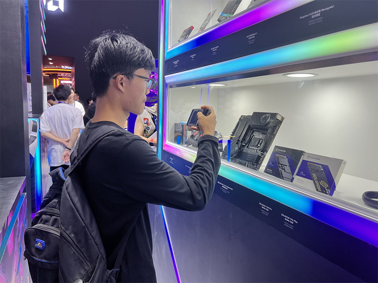 热点科技亮相ChinaJoy2023，携手三十多家科技品牌成功举办"热点畅玩节"-第22张图片-科技快讯